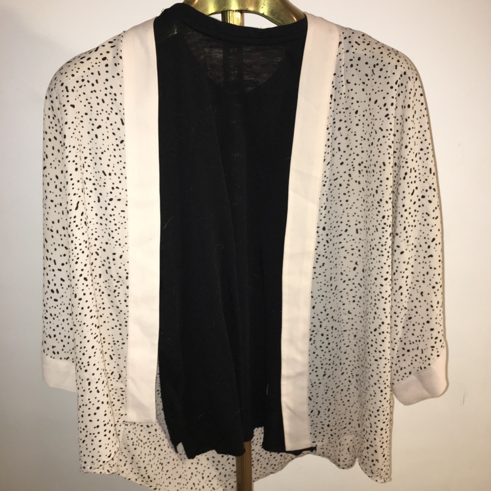 New York & company black & cream polka dot kimono